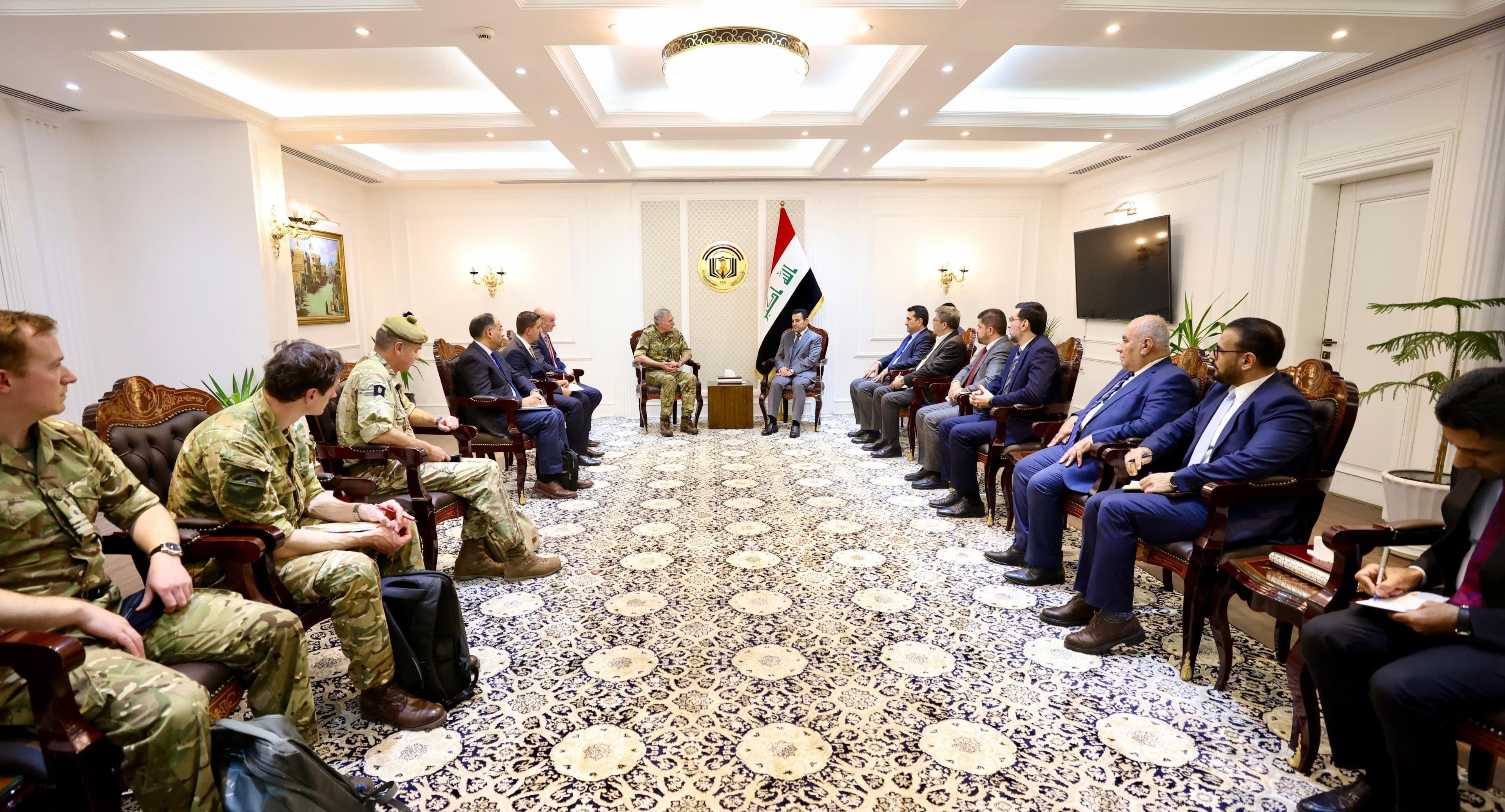 الأعرجي يشدد على أهمية الاستمرار بمحاربة بقايا داعش الإرهابي