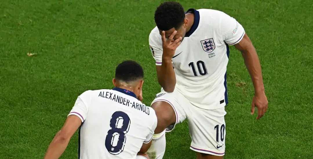 بيلينجهام يمهد طريق أرنولد نحو ريال مدريد