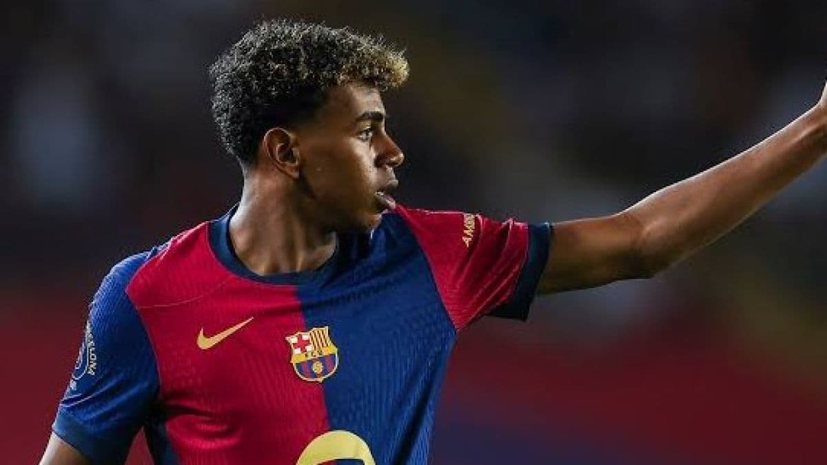 ماذا أجاب لاعب نادي برشلونة لامين يامال عن شعوره في اللعب بالبرنابيو ؟