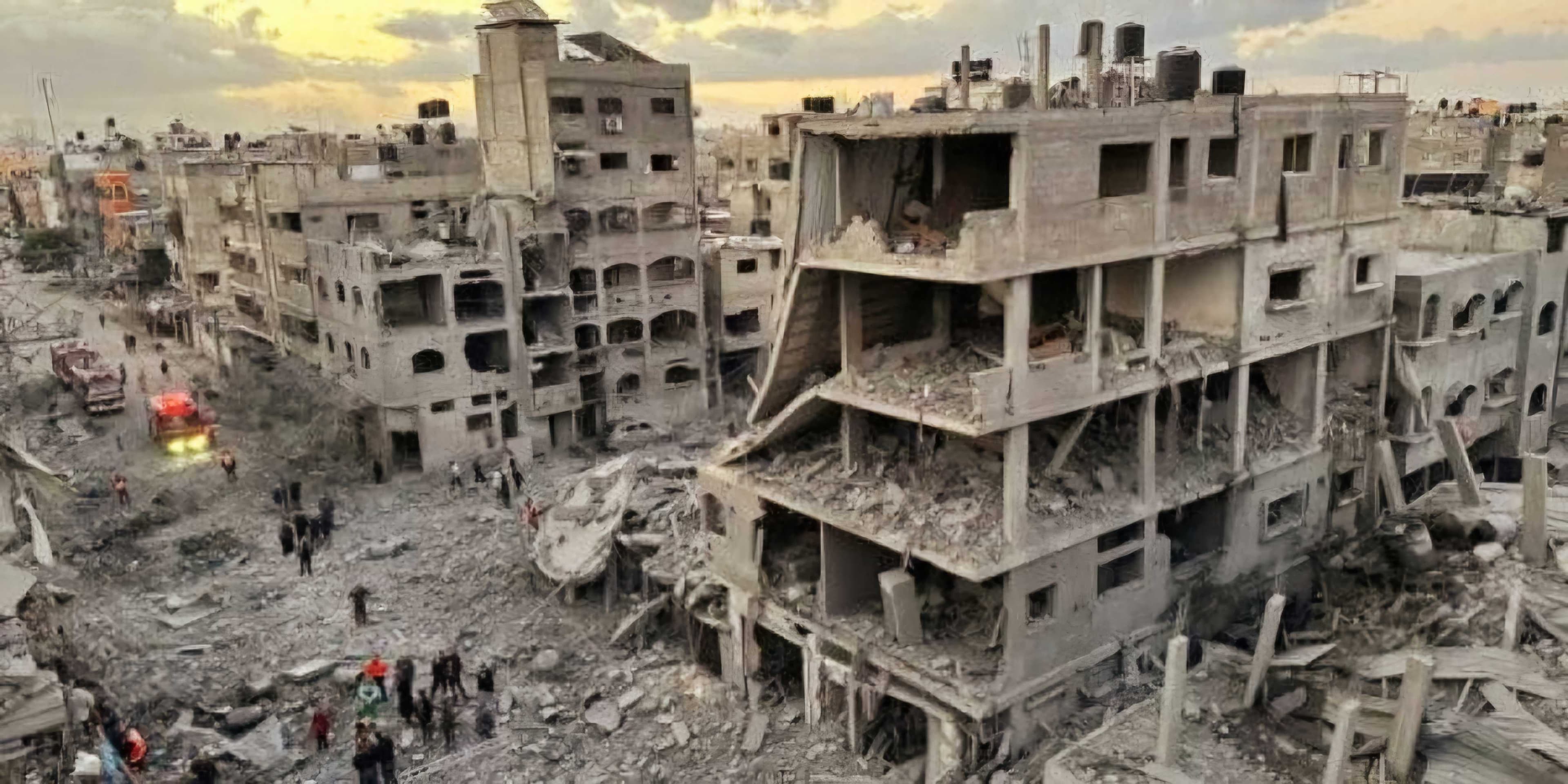 16 شهيدا في غارتين على منزلين شمال قطاع غزة