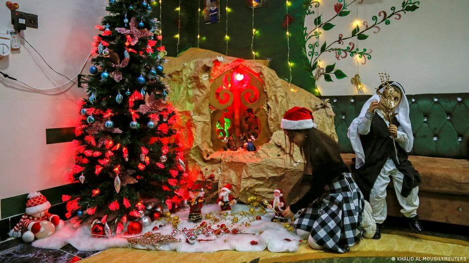 الإعلام الحكومي: عطلة رأس السنة تشمل أبناء المكون المسيحي حصراً