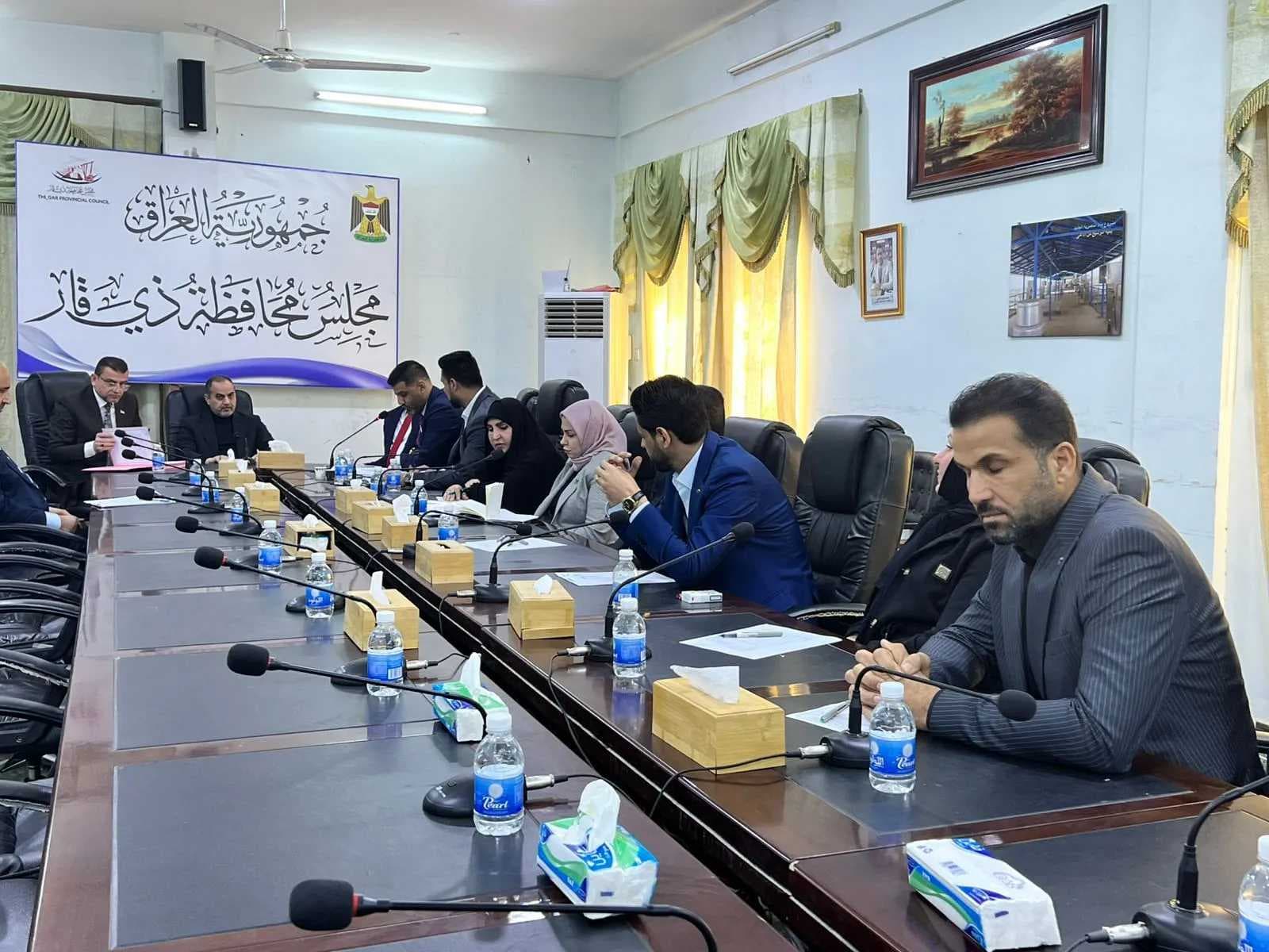 لعدم القناعة بأجوبته.. مجلس محافظة ذي قار يصوت على إقالة المحافظ