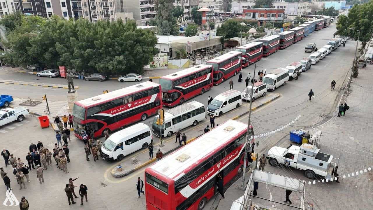النقل: مشاركة 25 ألف مركبة خاصة و350 باصاً في نقل الزائرين