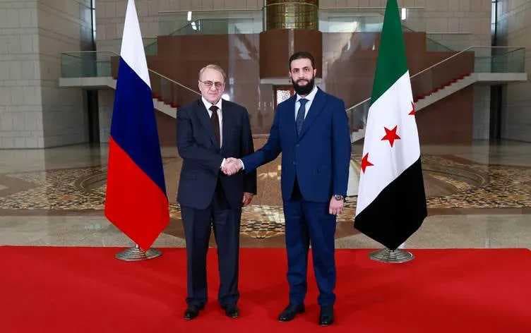 رويترز: الشرع طلب من روسيا تسليم الأسد ومساعديه