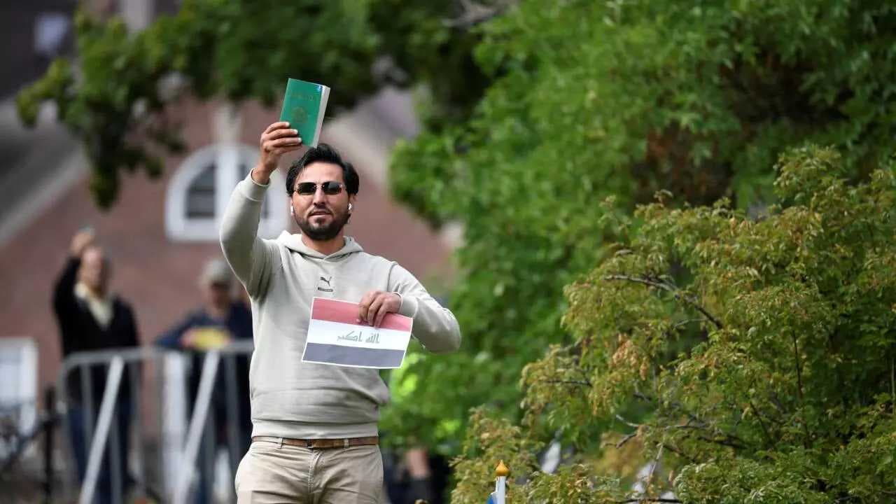 رسميا مقتل سلوان موميكا في السويد