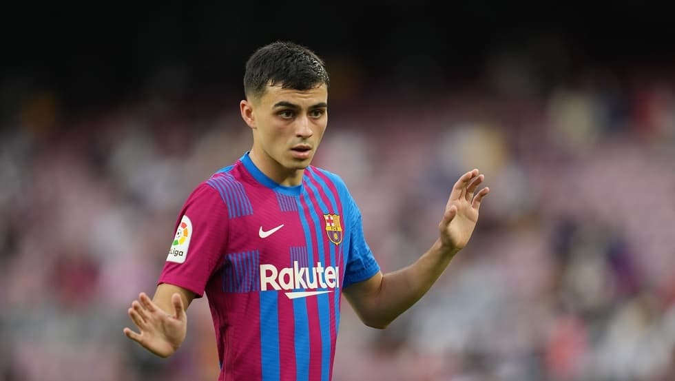 نجم برشلونة بيدري يجدد عقده مع نادي برشلونة لغاية عام 2030