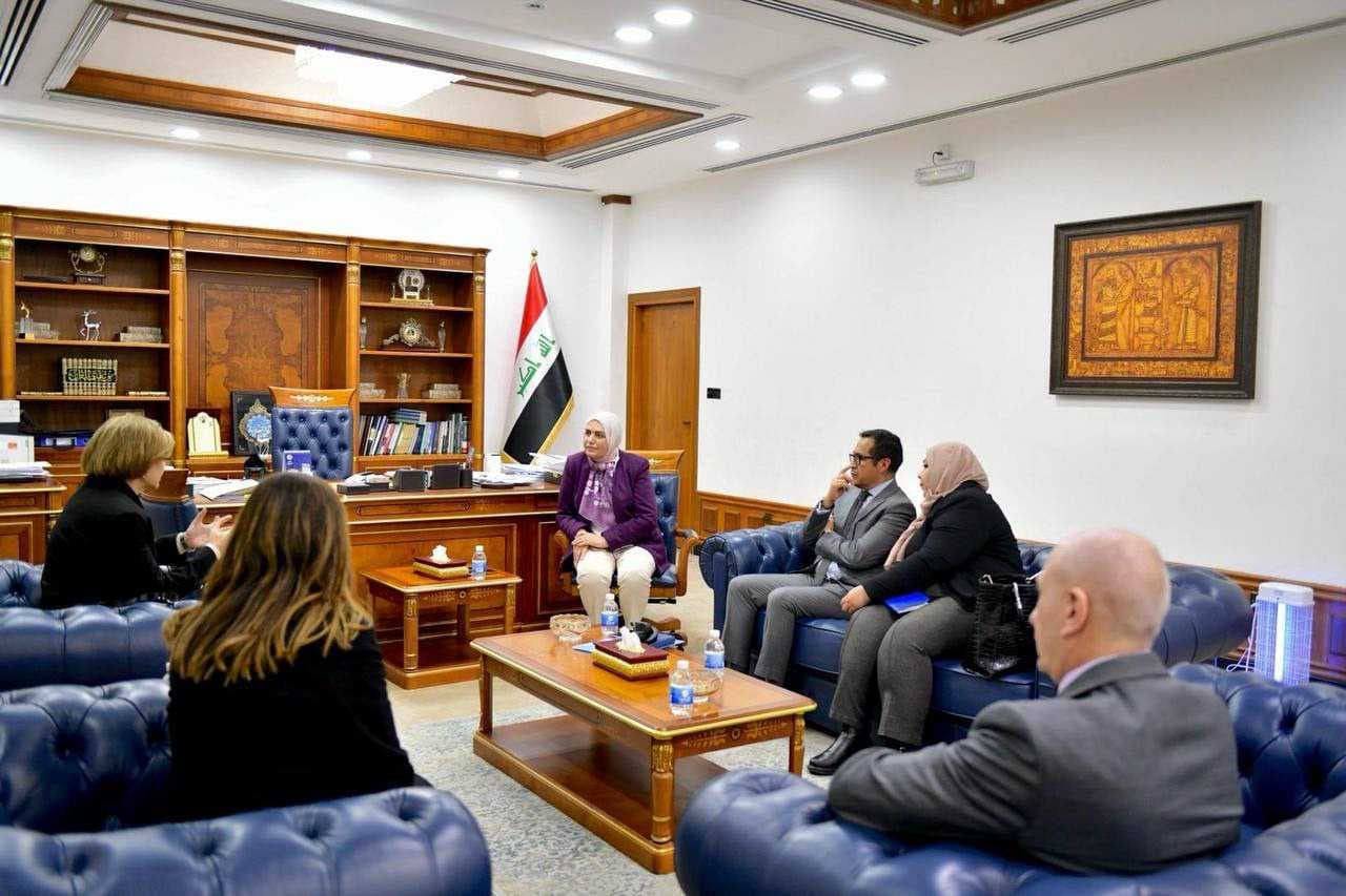 العراق والبنك الدولي يتفقان على استمرار العمل المشترك لتعزيز الاستقرار الاقتصادي