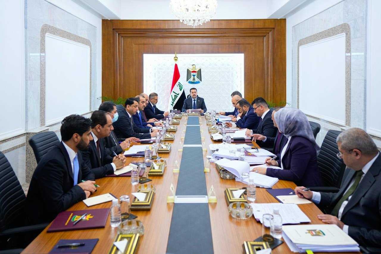 رئيس الوزراء يرأس اجتماع اللجنة العليا للإعمار والاستثمار