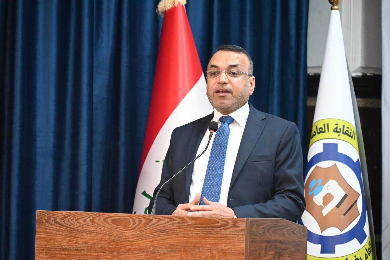 وزير العمل يعلن تحويل أكثر من 7 آلاف مستفيد بالحماية الاجتماعية إلى عقود بوزارة الداخلية