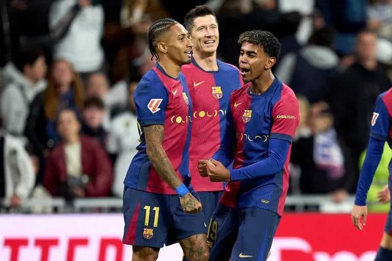 برشلونة يعتلي صدارة الدوري بفوزه على رايو فاليكانو بهدف نظيف