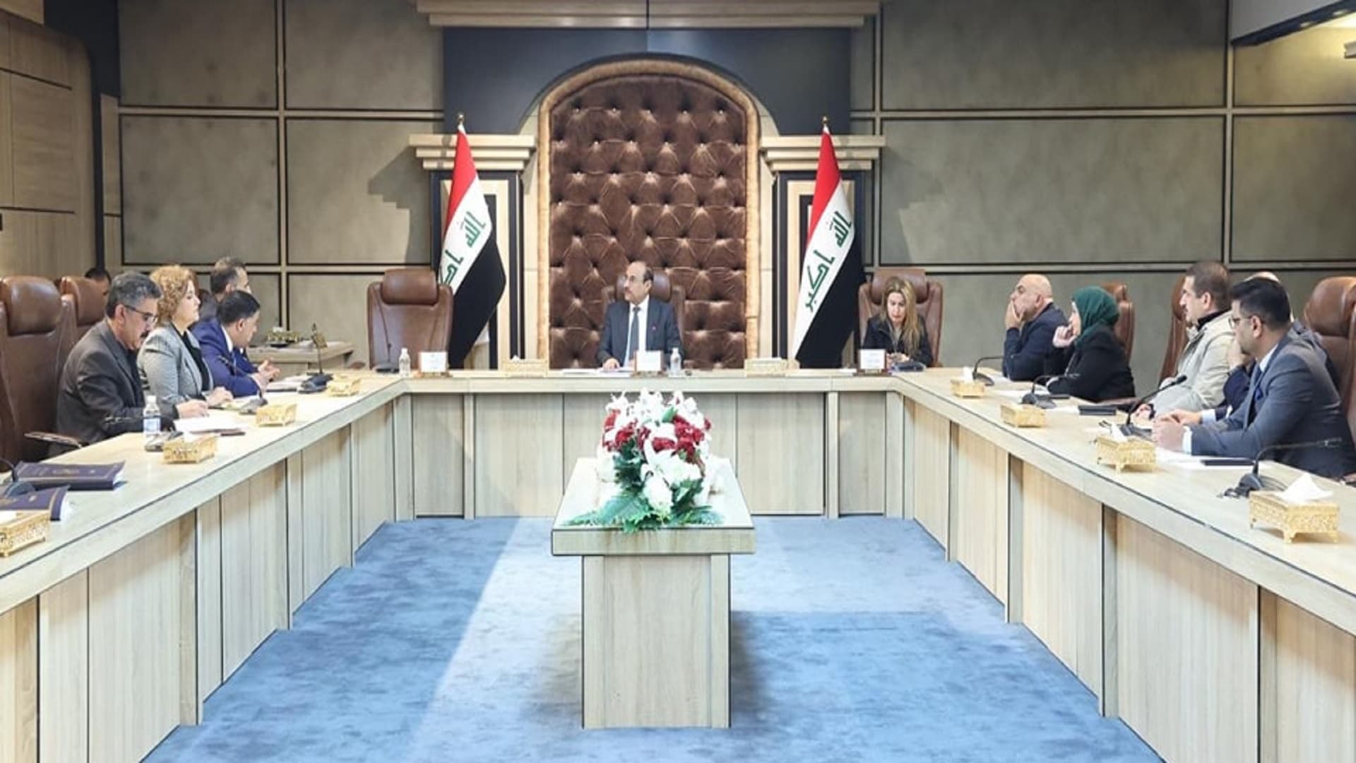 المالية النيابية: لا توجد عقوبات على أي مؤسسة عراقية مالية أو مصرفية