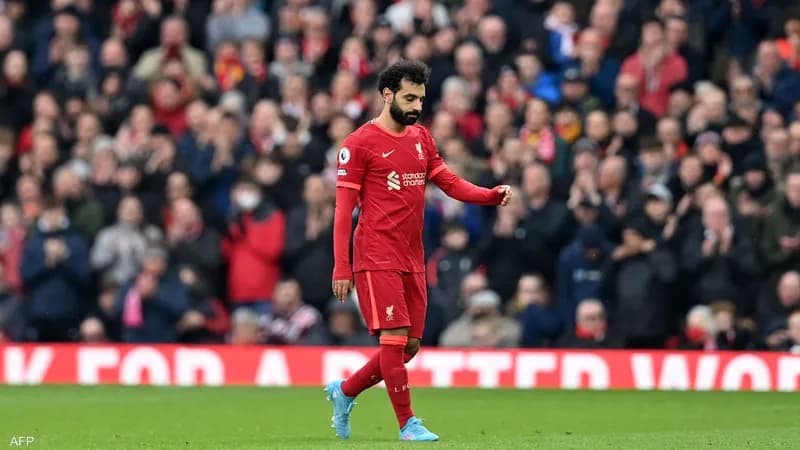 تطور جديد يطرأ على عقد محمد صلاح مع ليفربول