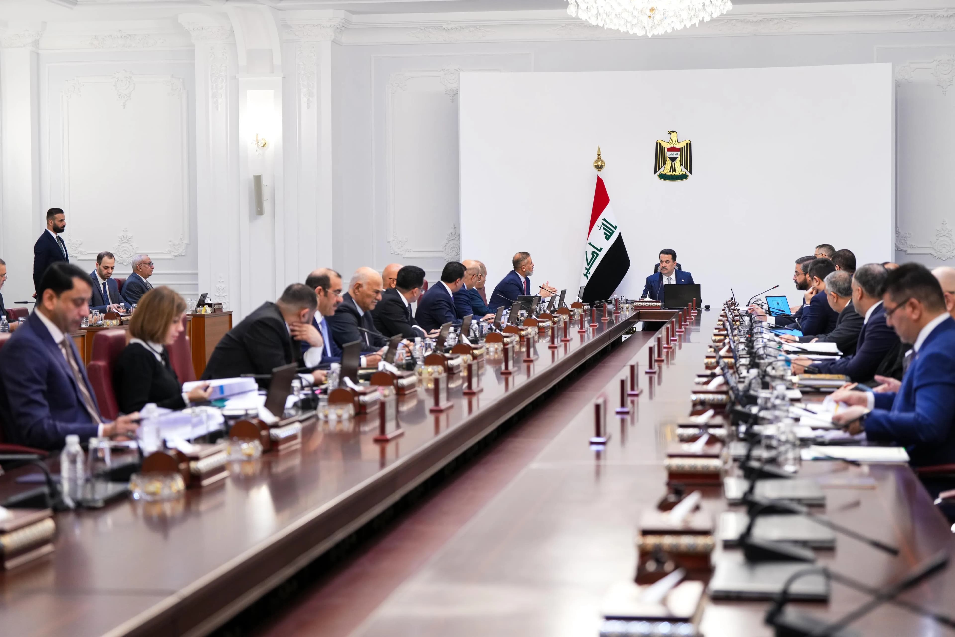 السوداني يوجه باعتماد توصيات التقرير الخاص بمعالجة مشاكل تلوث الهواء وانتشار الروائح