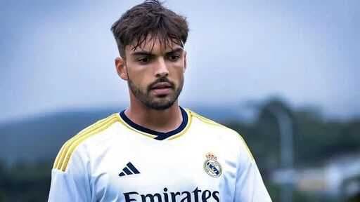 أسينسيو يرفض عرضاً لتجديد عقده مع ريال مدريد