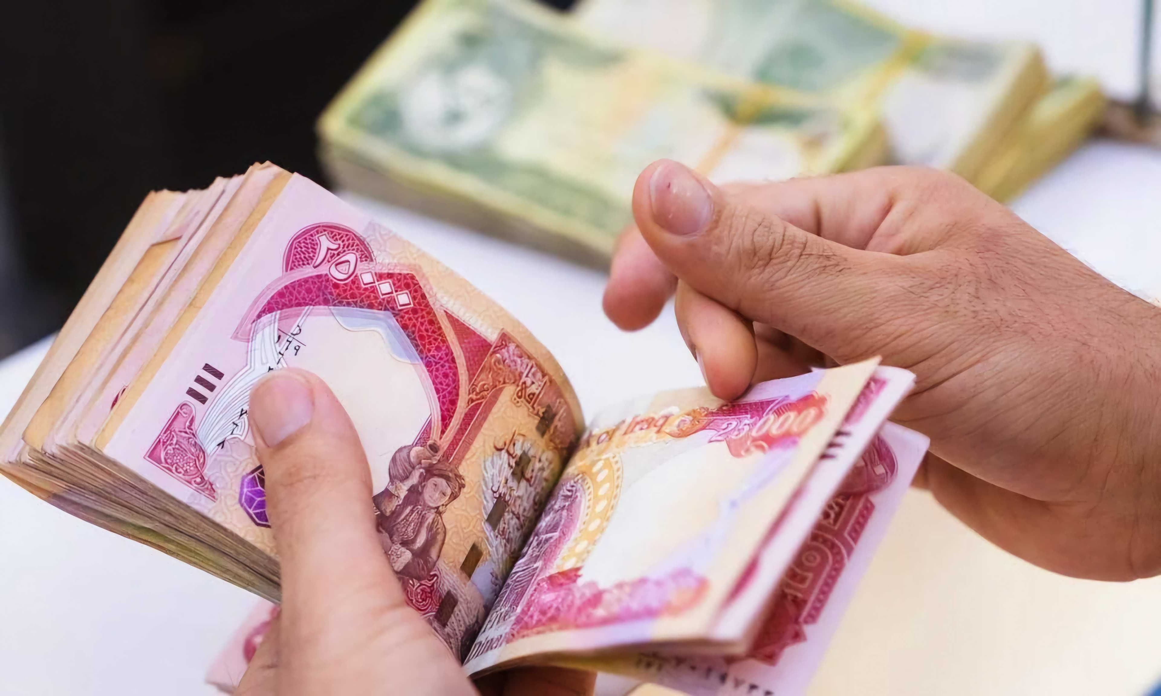 العمل تطلق دفعة الإعانة الاجتماعية لشهر آذار