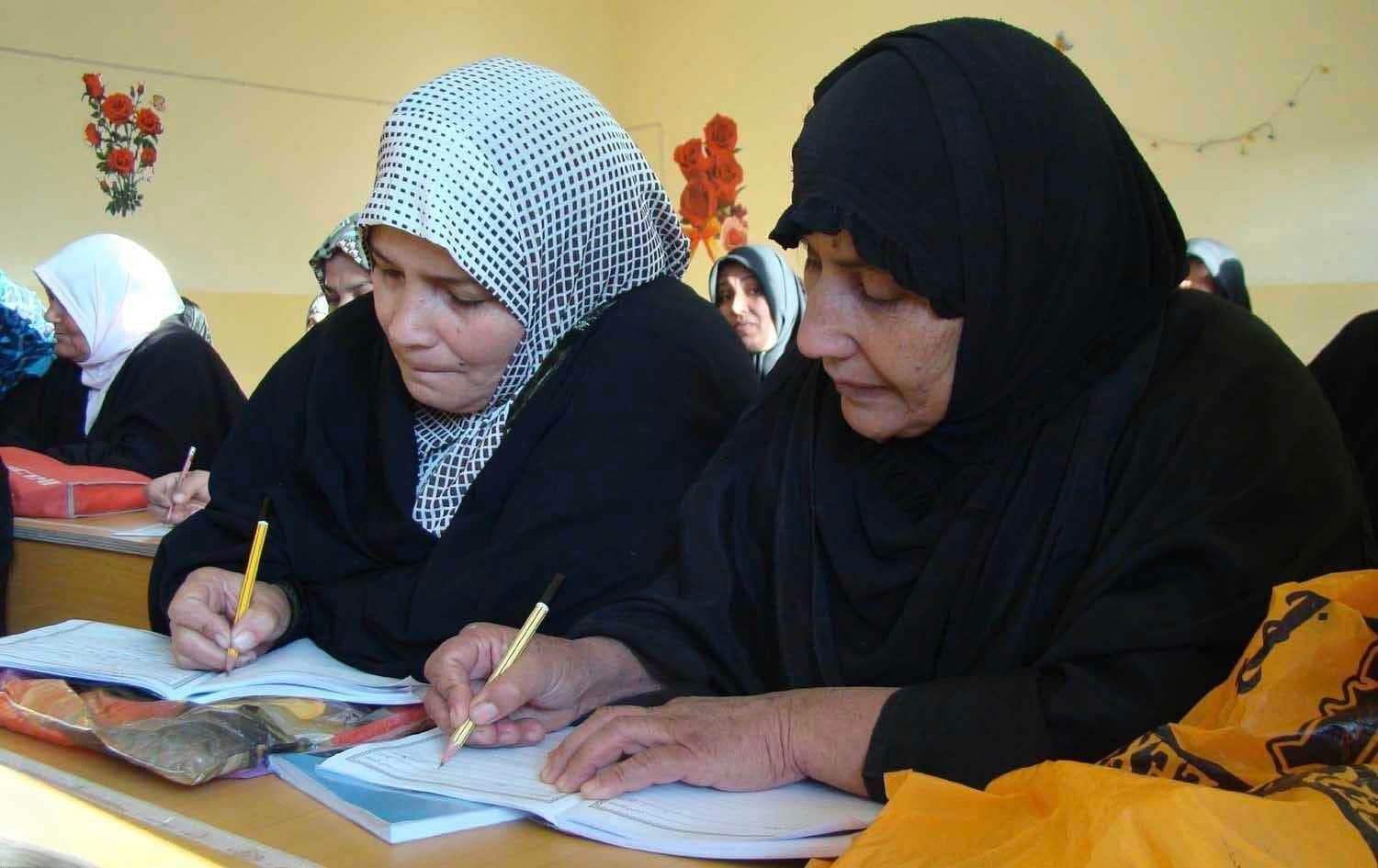 إطلاق مشروع نوعي لمحو الأمية في العراق