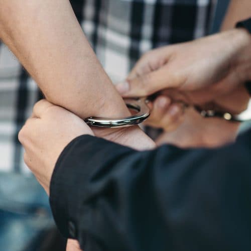 اعتقال شخص سوري لتمجيده داعش في بغداد