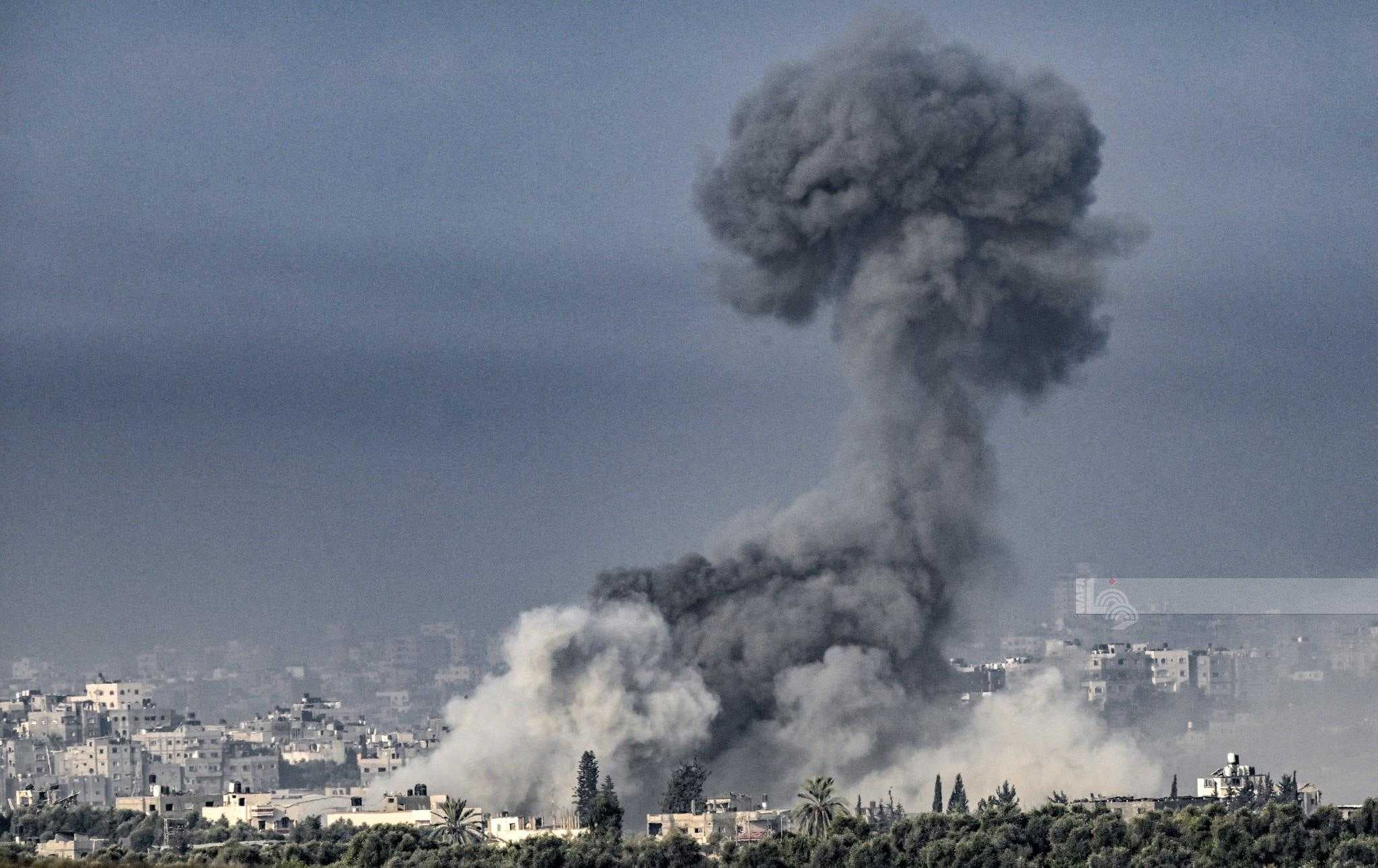 غارات صهيونية عنيفة تحصد أكثر من 200 شهيد في غزة