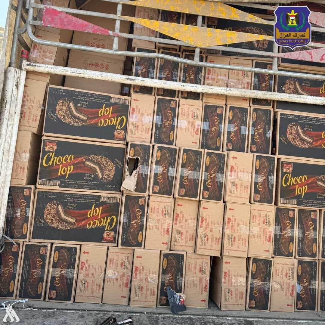 الجمارك: ضبط 10 شاحنات للمواد غذائية مخالفة للضوابط والتعليمات في أم قصر الأوسط