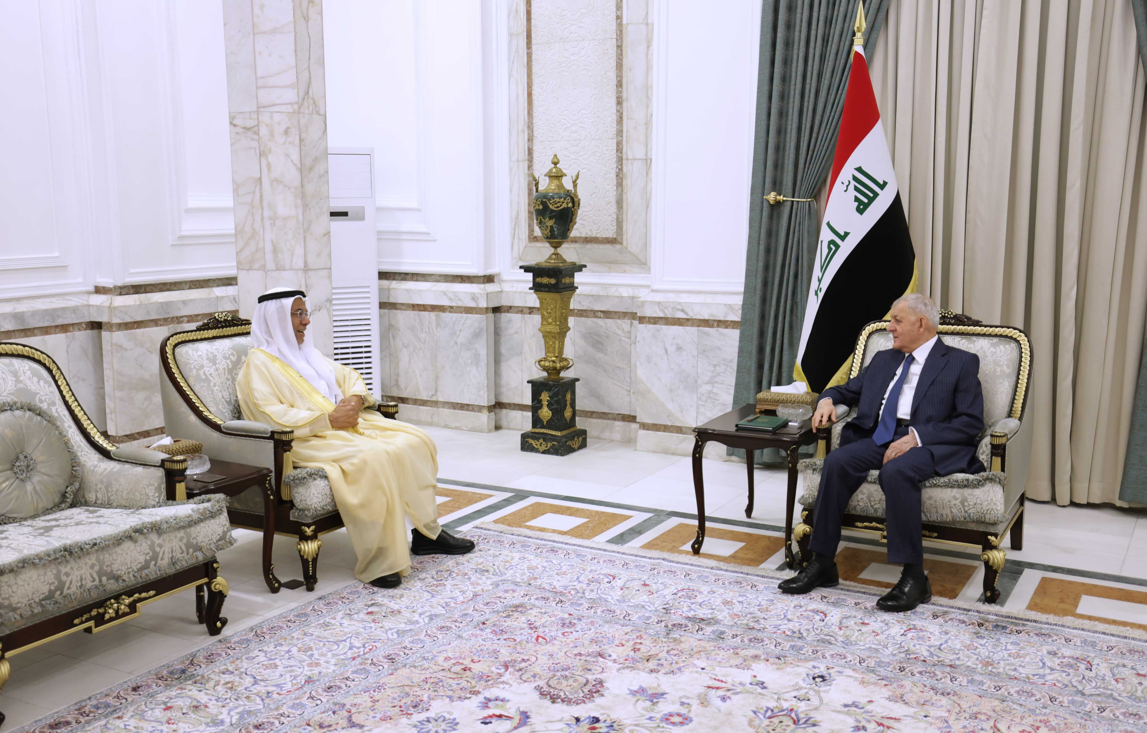 رئيس الجمهورية يؤكد أولوية تعزيز الاستقرار والسلام في المنطقة