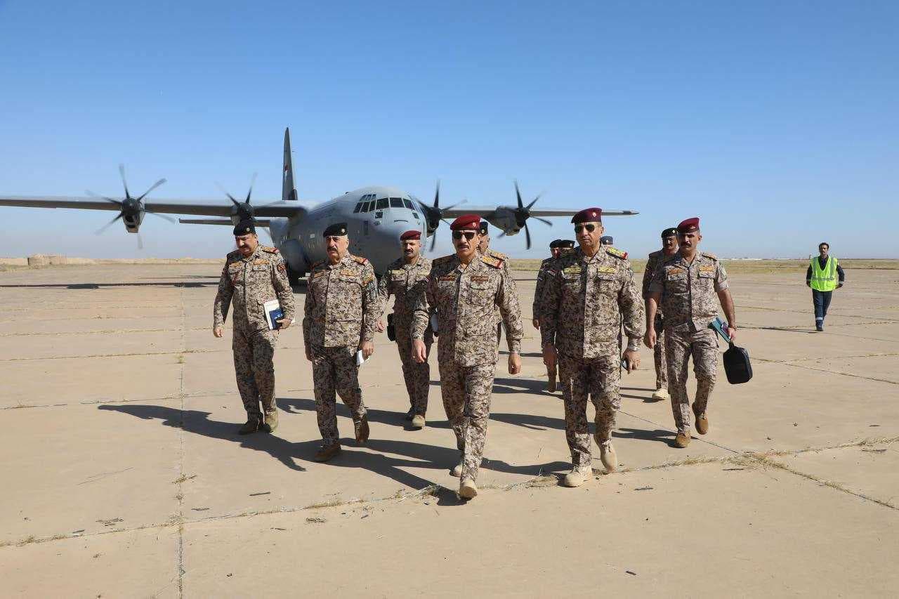 رئيس أركان الجيش يصل إلى قيادة عمليات صلاح الدين لمتابعة وتقييم مجمل الوضع الأمني