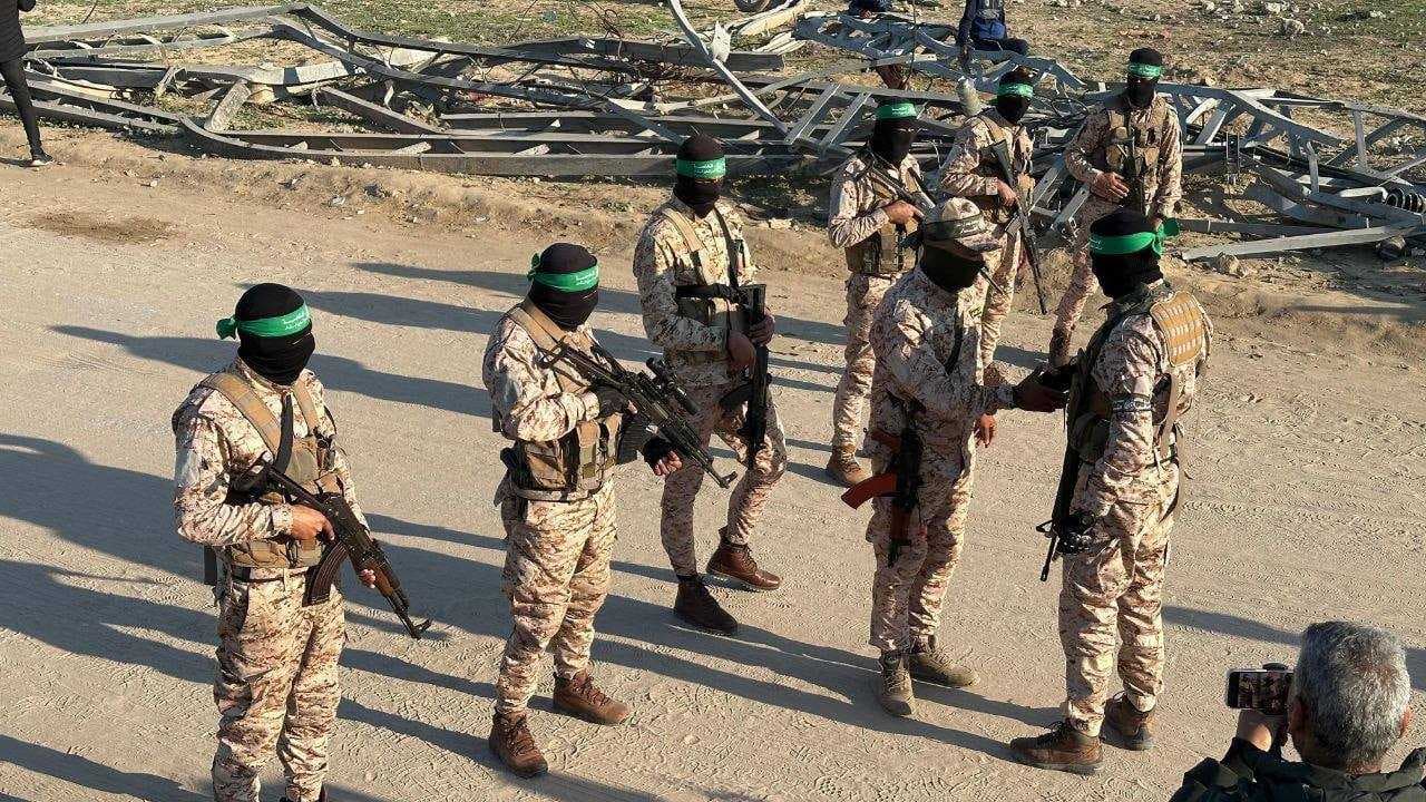 استشهاد 42 فلسطينياً في غارات صهيونية عنيفة على قطاع غزة