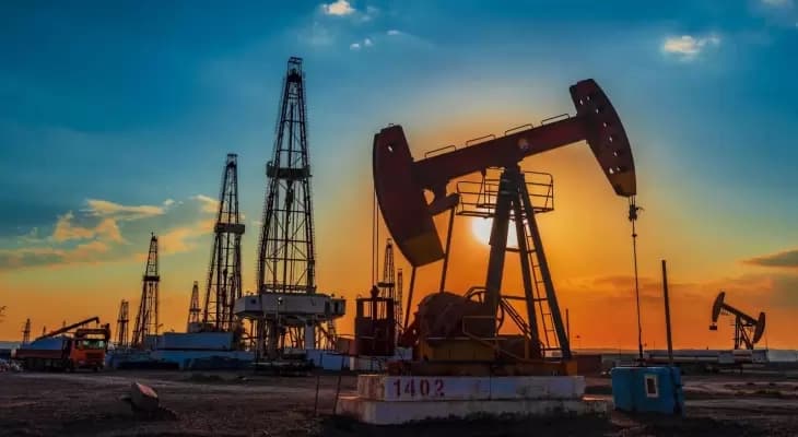 ارتفاع أسعار النفط بأكثر من 1%