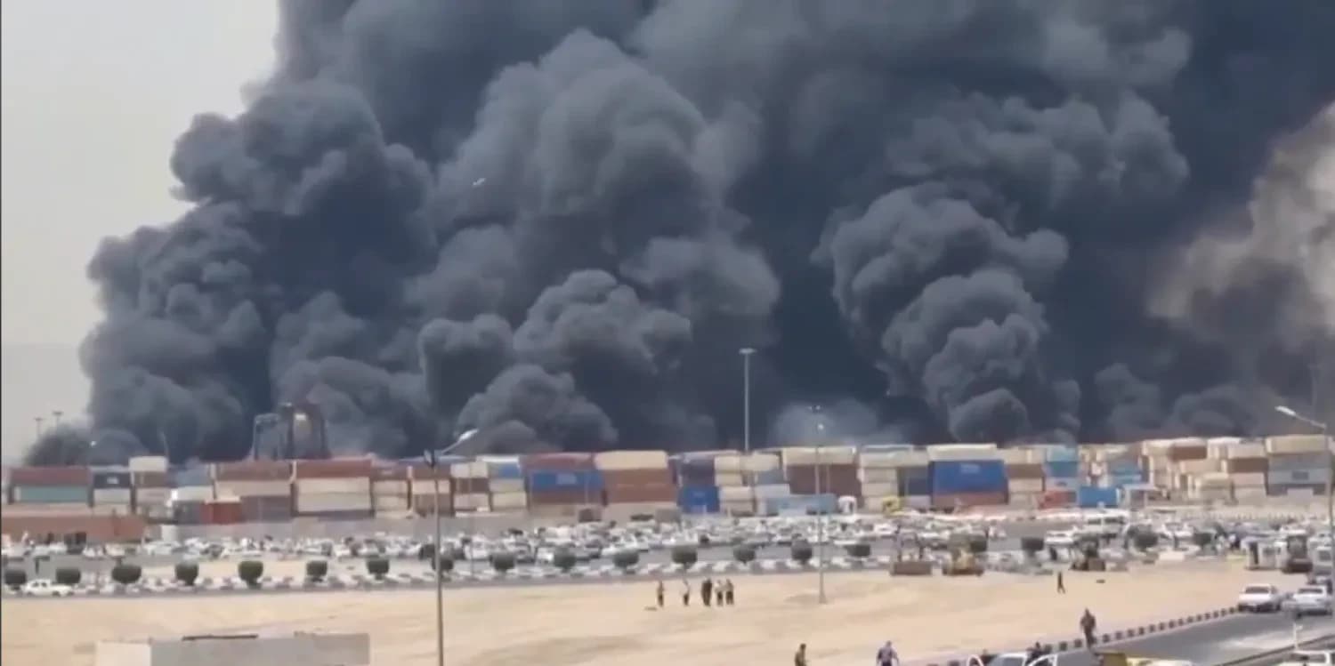 ارتفاع عدد مصابي انفجار الميناء في بندر عباس بإيران إلى 115 شخصاً