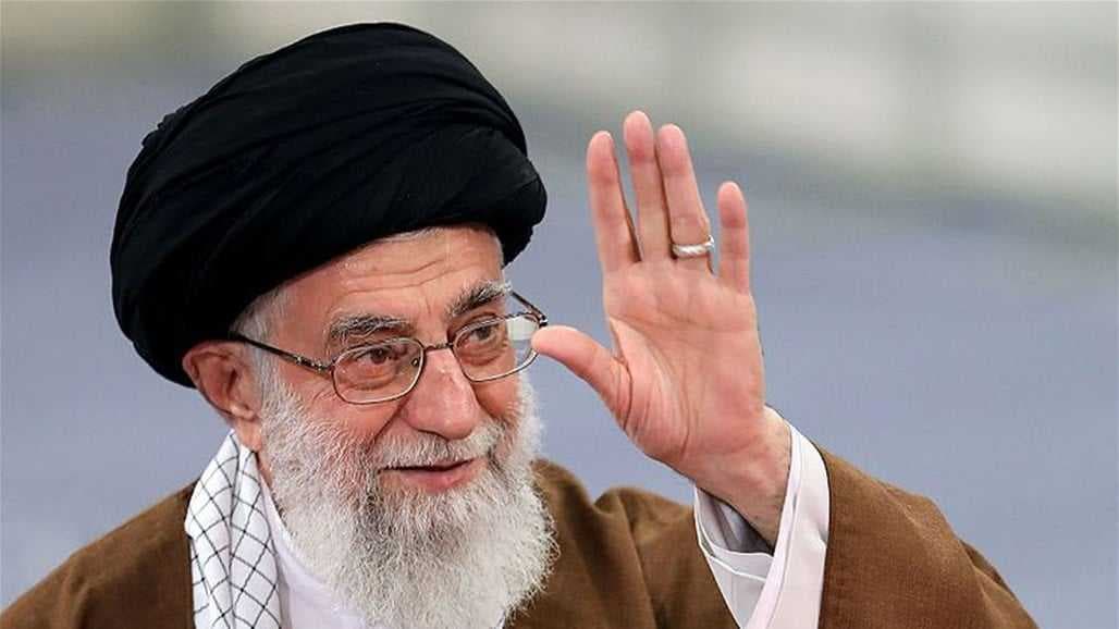 خامنئي يوجّه بفتح تحقيق في انفجار ميناء بندر عباس