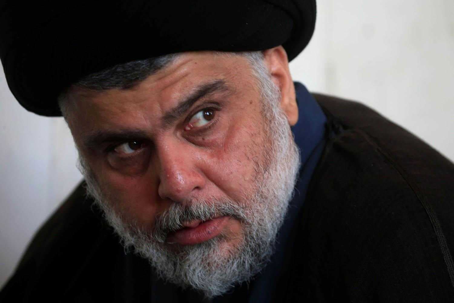 السيد الصدر يشكر المشاركين بالتشييع الرمزي والقوات الأمنية وأهالي النجف وابن أخيه