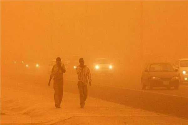 طقس جوي مضطرب.. أمطار وغبار وارتفاع بدرجات الحرارة