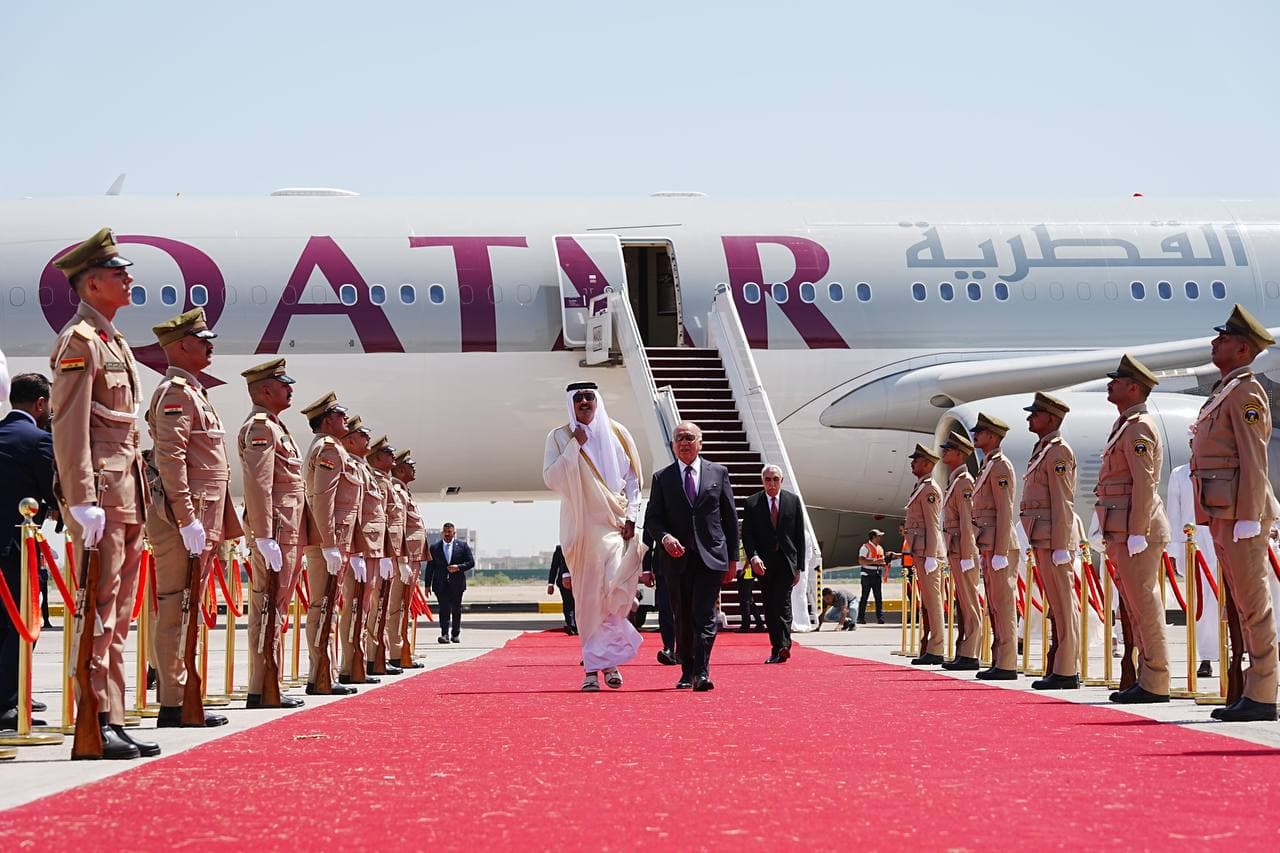وصول أمير قطر الى بغداد لحضور القمة العربية