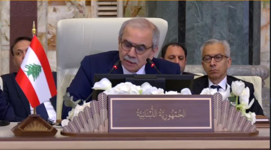 رئيس الوزراء اللبناني نواف سلام: نجتمع اليوم وقد افتتح لبنان صفحة جديدة في تأريخه وتقوم على فرض سيادته على أرضه