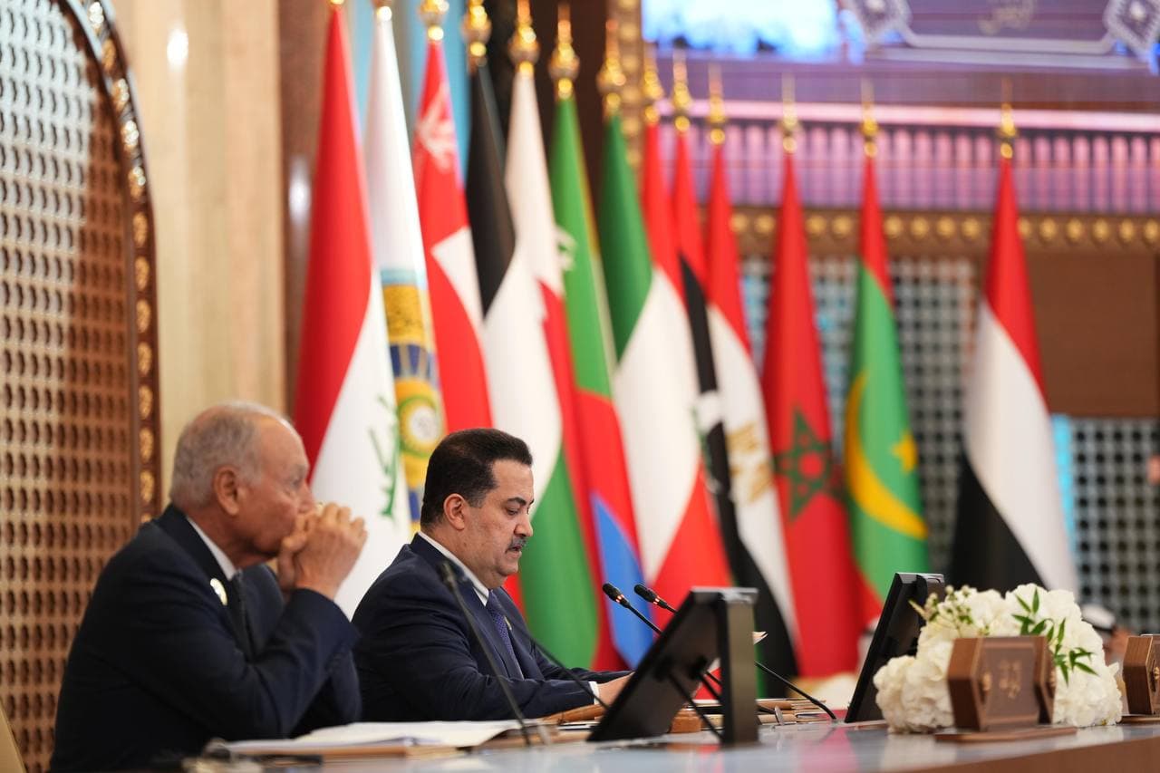 السوداني يعلن انتهاء أعمال القمة العربية التنموية والبدء بجلسة مغلقة