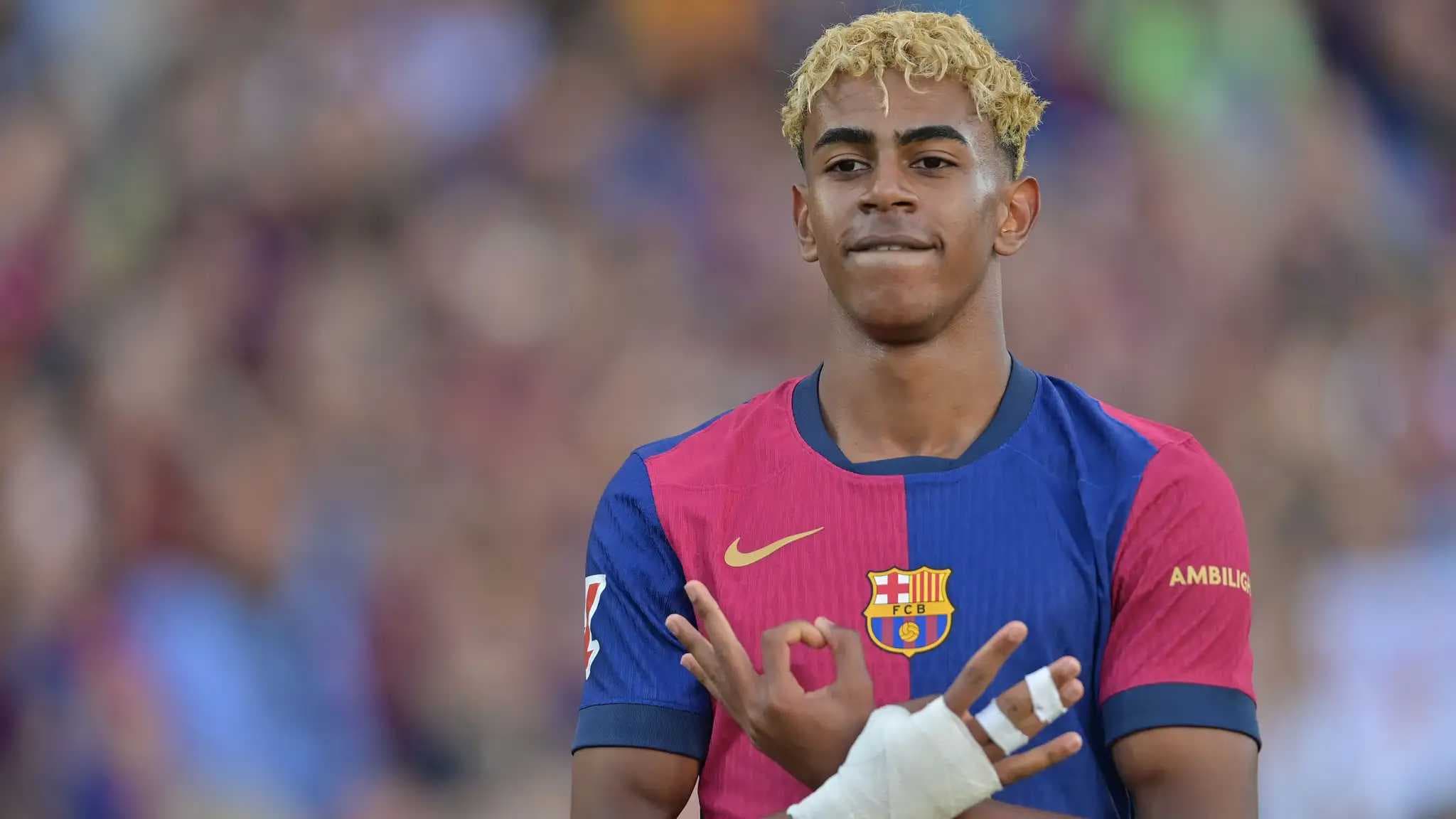 الكشف عن راتب يامال في عقده الجديد مع برشلونة