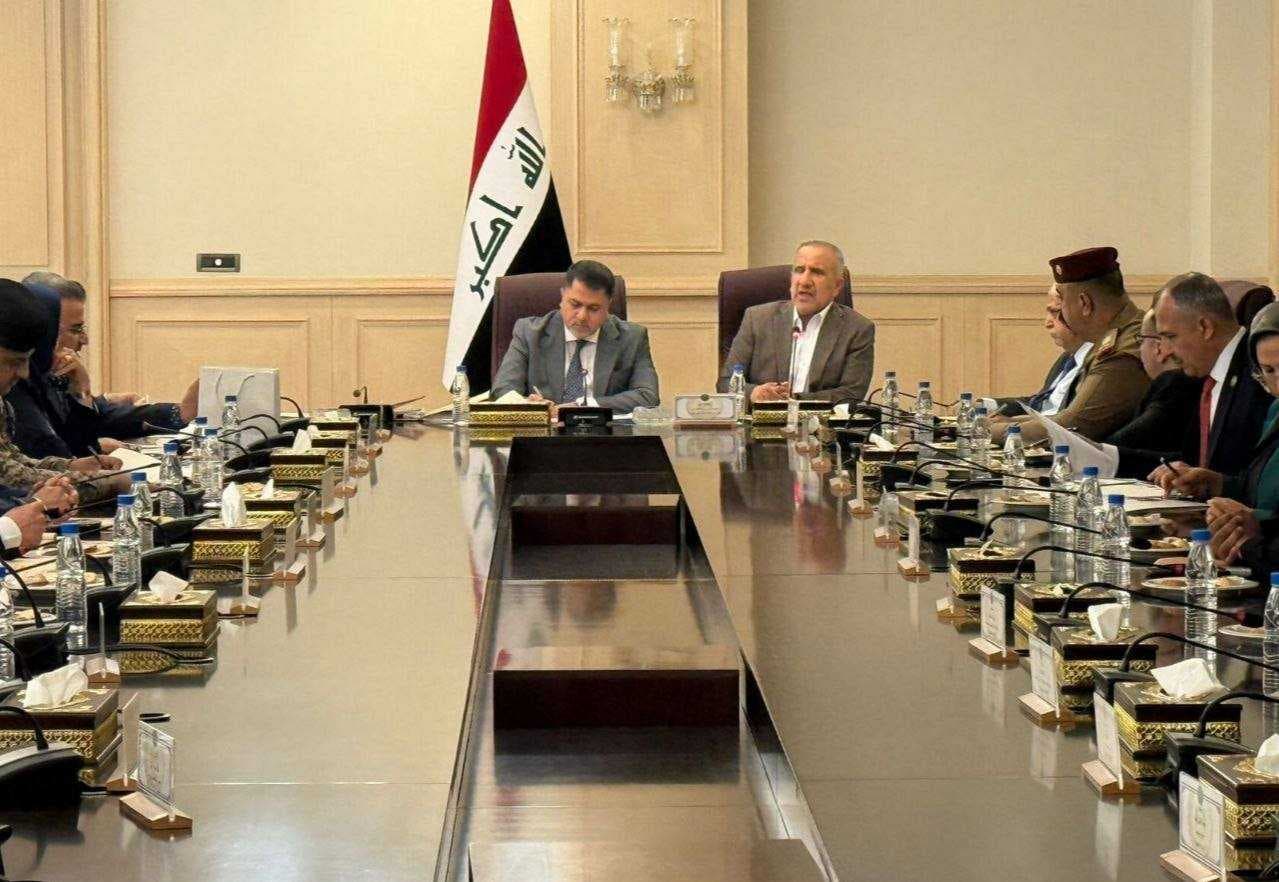 ملتقى العراق للاستثمار.. اجتماع حكومي يناقش آخر الترتيبات اللوجستية والفنية