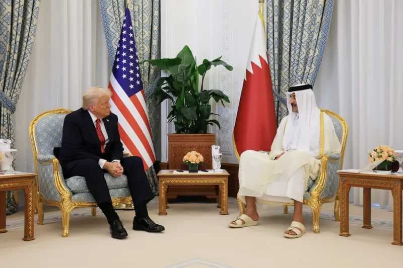 أمير قطر يتلقى اتصالا من الرئيس الأمريكي بحثا فيه التطورات خاصة هجوم إسرائيل على إيران