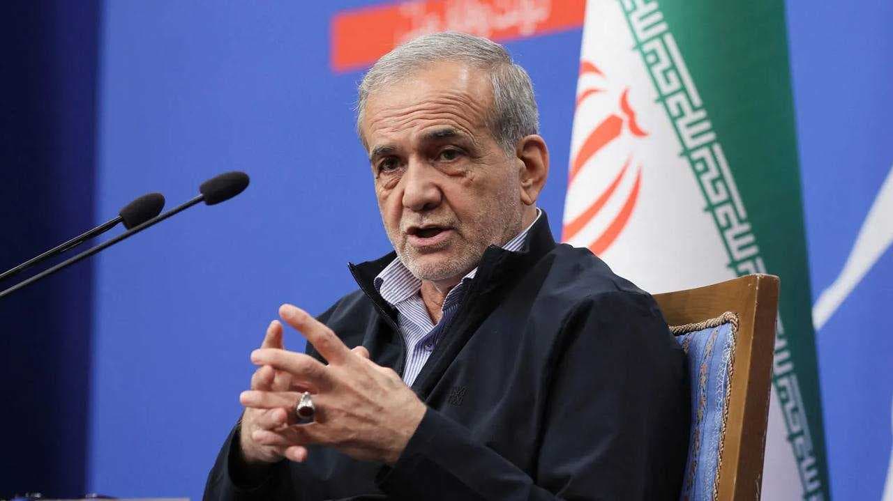 الرئيس الإيراني يهدد: ردنا سيكون أقوى وأشد إذا كررت إسرائيل عدوانها