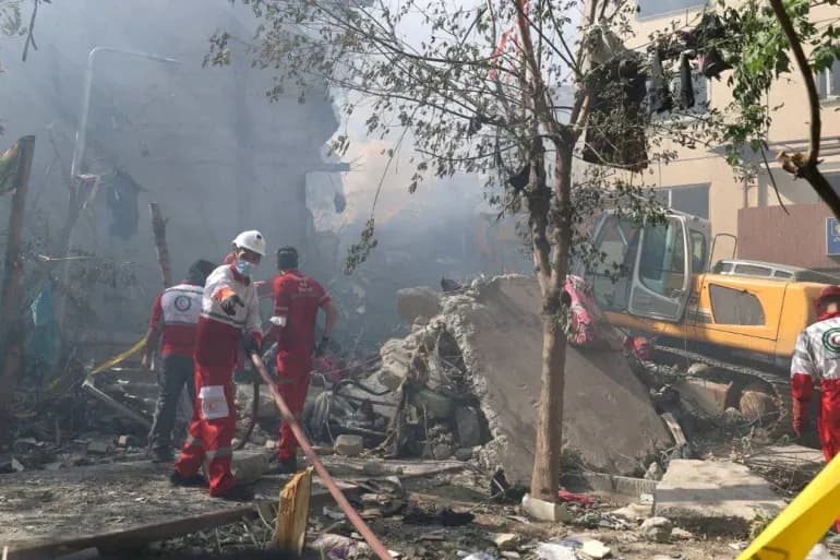 الكيان الصهيوني يوجه تحذيراً لسكان إيران: ابتعدوا عن المنشآت النووية