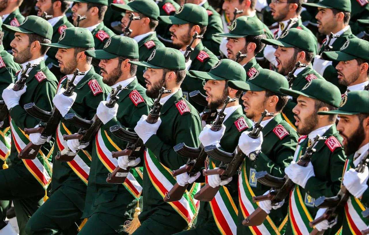 الحرس الثوري يصدر تحذيراً لسكان الأراضي المحتلة