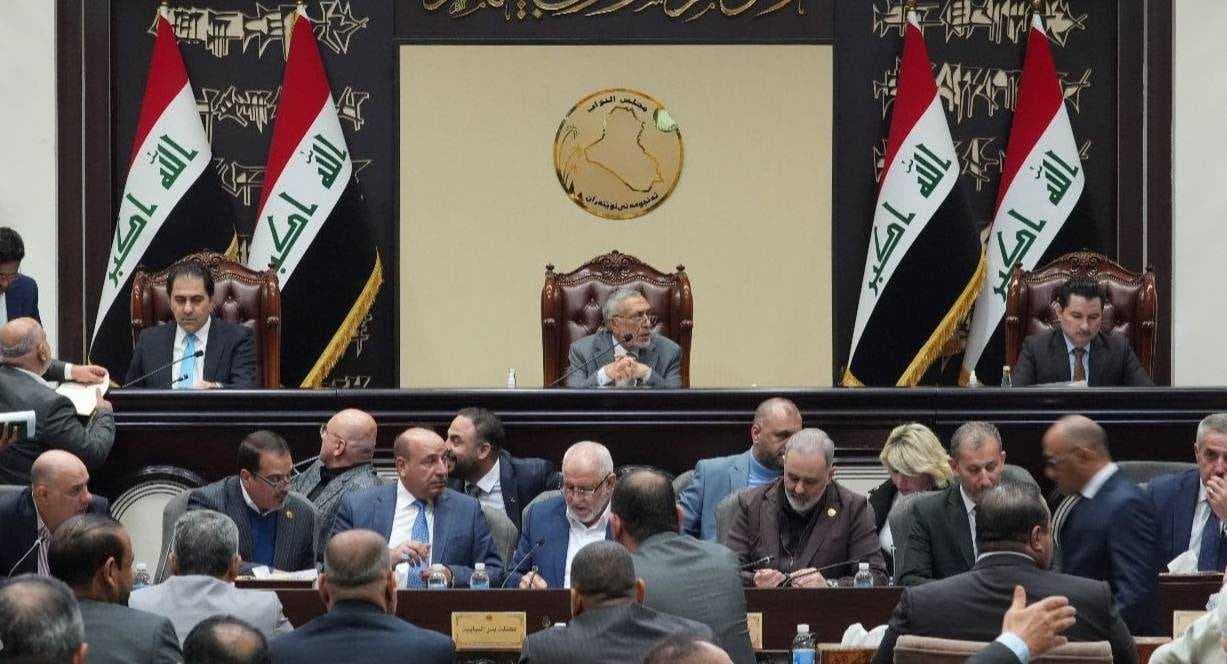 المندلاوي يدعو إلى عقد جلسة نيابية استثنائية عاجلة لمناقشة تداعيات التصعيد الإقليمي