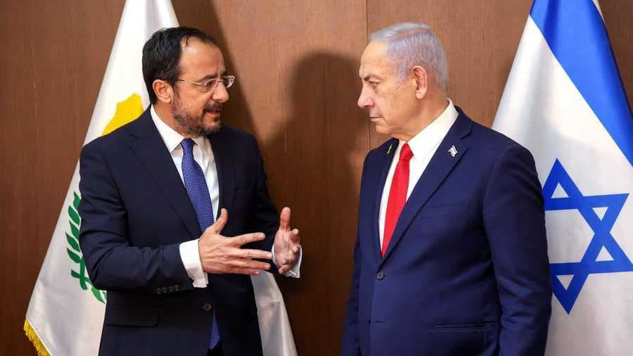 إيران تنفي طلب قبرص لنقل "بعض الرسائل" إلى إسرائيل