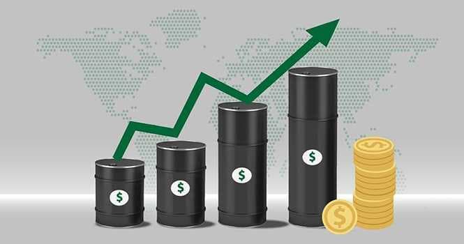 ارتفاع العقود الآجلة للخام الأمريكي بعد تصريحات ترمب بضرورة إخلاء طهران