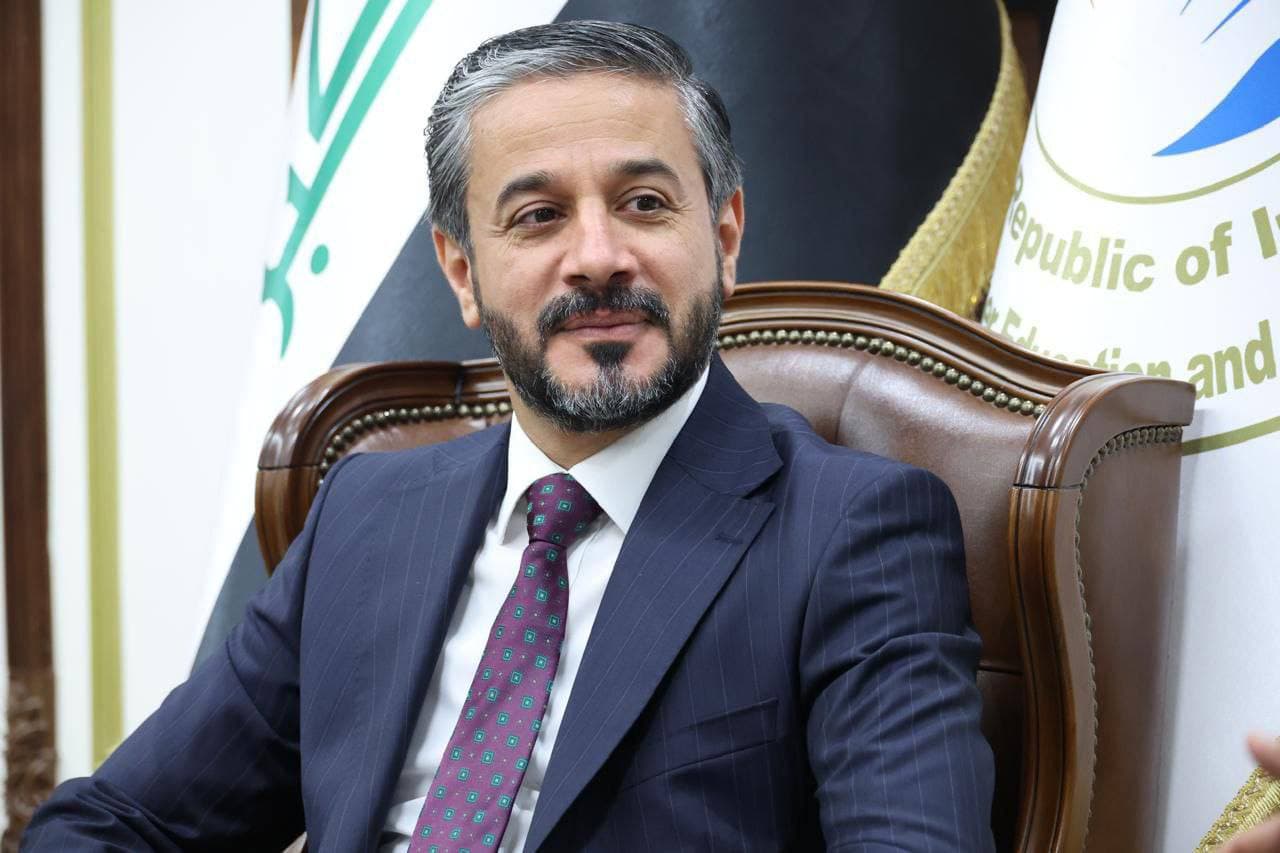 وزير التعليم العالي يوجه باحتساب الخدمة السابقة للمعينين الجدد لأغراض الترقية العلمية، والترفيع والتقاعد