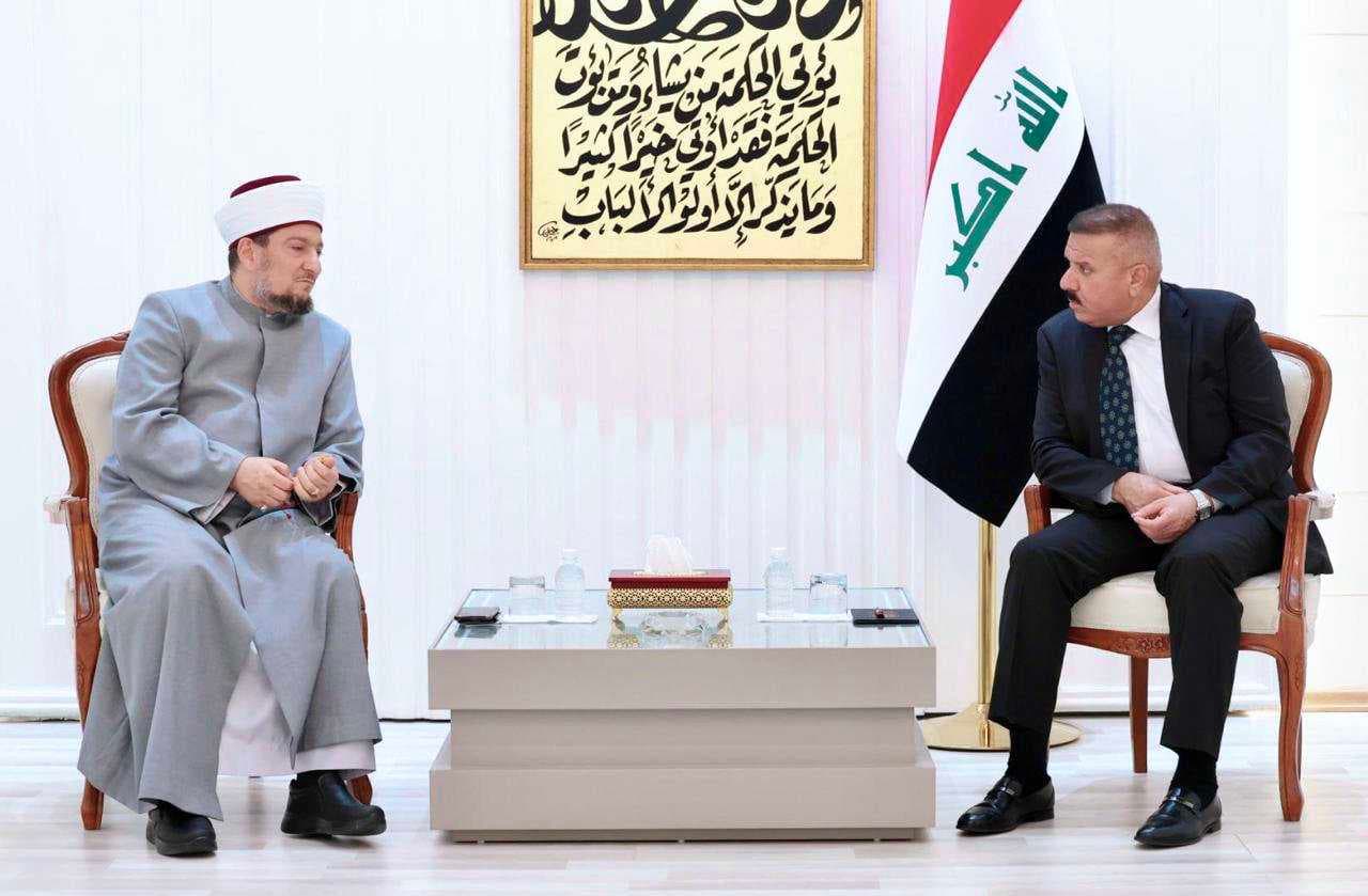 وزير الداخلية يشيد بالدور الكبير لأهالي الأعظمية في تدعيم السلم المجتمعي