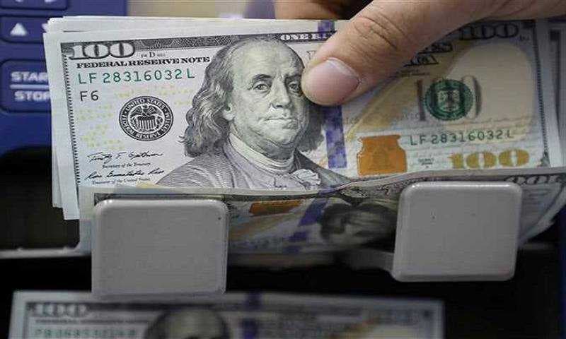 الدولار يتراجع تدريجيا.. تفاوت بالأسعار بين بغداد والمحافظات