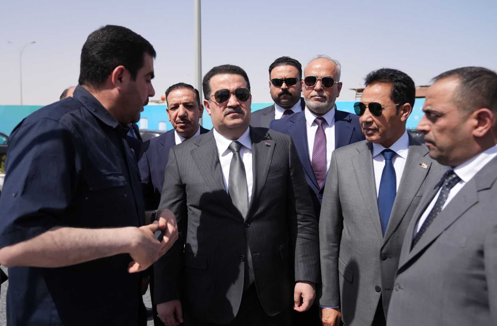 رئيس الوزراء يطلق الأعمال التنفيذية للمرحلة الثانية من مشروع الطريق الحولي لمدينة الموصل