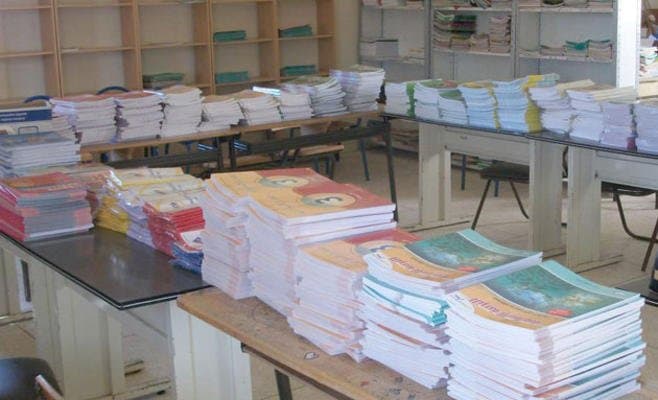 لأول مرة.. توزيع الكتب المدرسية مع بدء العام الدراسي دون تأخير