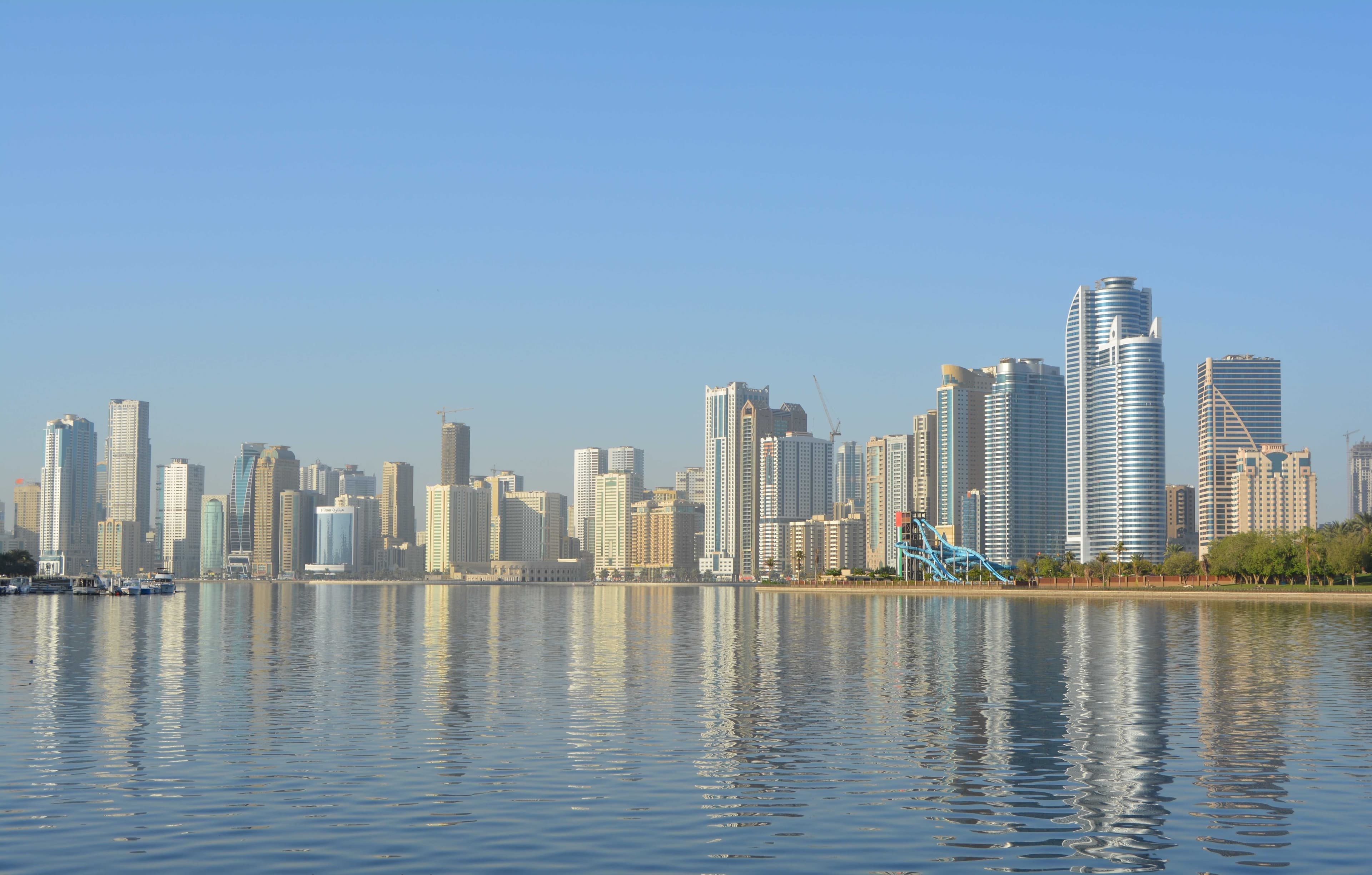 العراقيون سادسًا بين أكثر الجنسيات شراءً للعقارات في الشارقة
