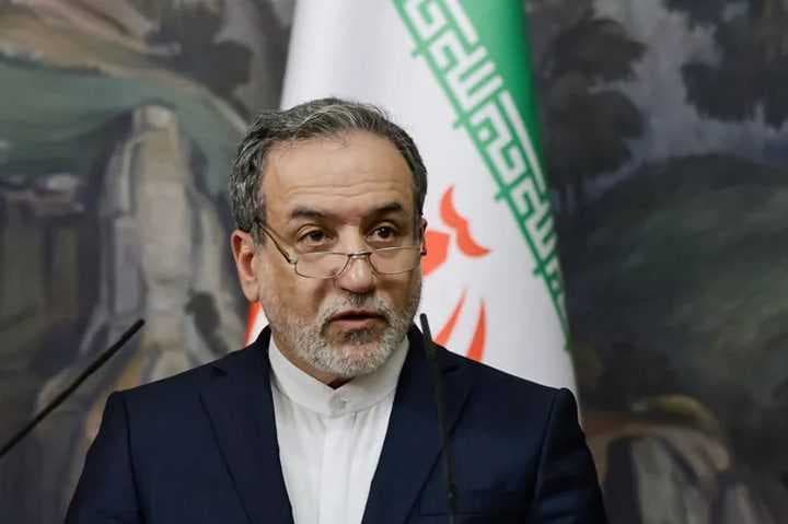 إيران تحذر أوروبا من تفعيل "سناب باك" وتتمسك بالحلول الدبلوماسية